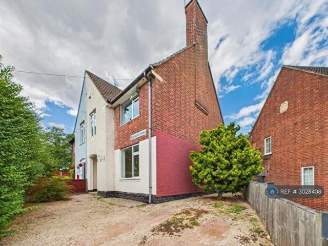 3 Bedroom Semi Detached House To Rent In Redmarle Road, Leicester, LE3