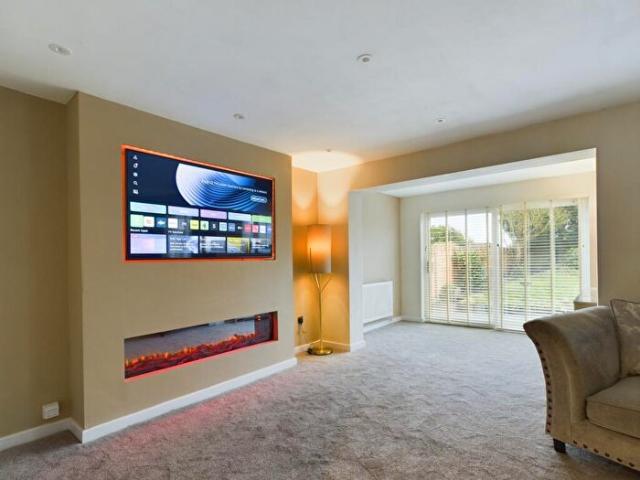 3 Bedroom Semi Detached House To Rent In Reddicap Heath Road, Sutton Coldfield, B75
