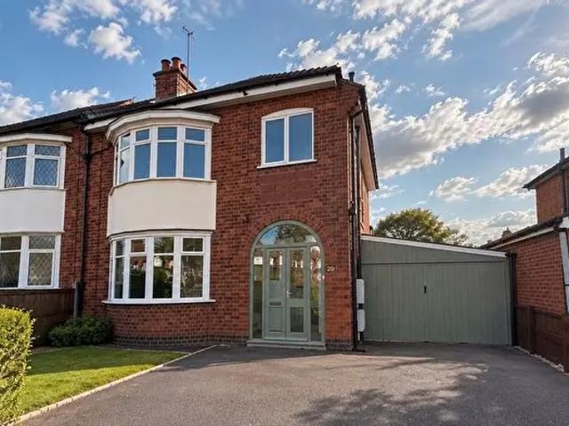 3 Bedroom Semi Detached House To Rent In Romway Road, Leicester, LE5