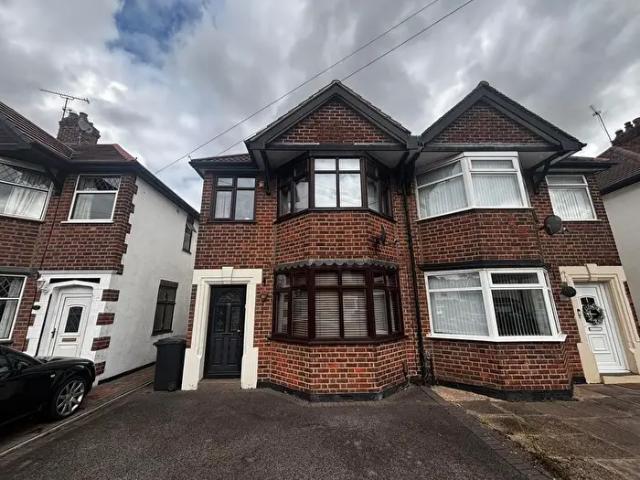 3 Bedroom Semi Detached House To Rent In St Nicolas Road, Nuneaton, CV11