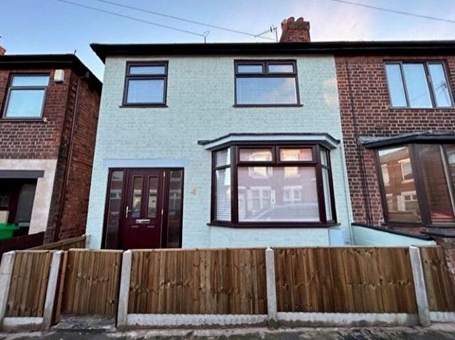 3 Bedroom Semi Detached House To Rent In Staples Street, Nottingham, NG3