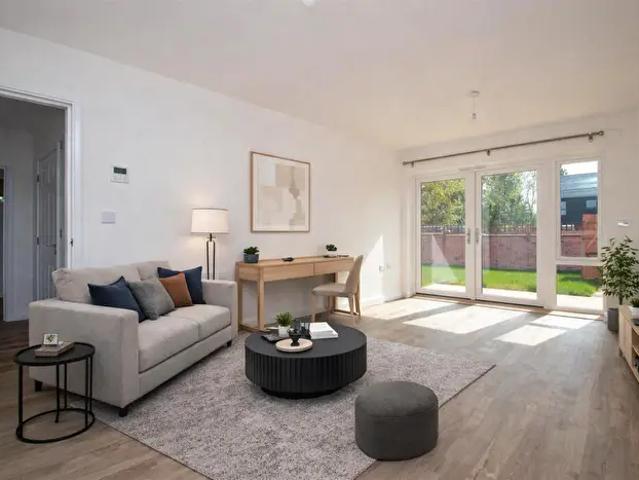 3 Bedroom Semi Detached House To Rent In Shenley Wood, Milton Keynes, MK5
