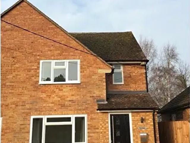 3 Bedroom Semi Detached House To Rent In Silver Street, Leighton Buzzard, LU7