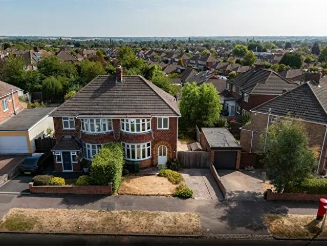 3 Bedroom Semi Detached House To Rent In Silverton Road, Loughborough, LE11