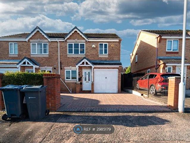 3 Bedroom Semi Detached House To Rent In Smallwood Close, Birmingham, B24