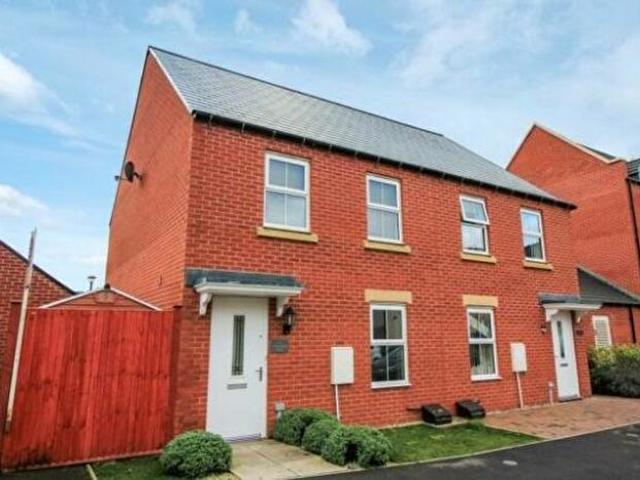 3 Bedroom Semi Detached House To Rent In Songthrush Road, Bodicote, Banbury, OX15