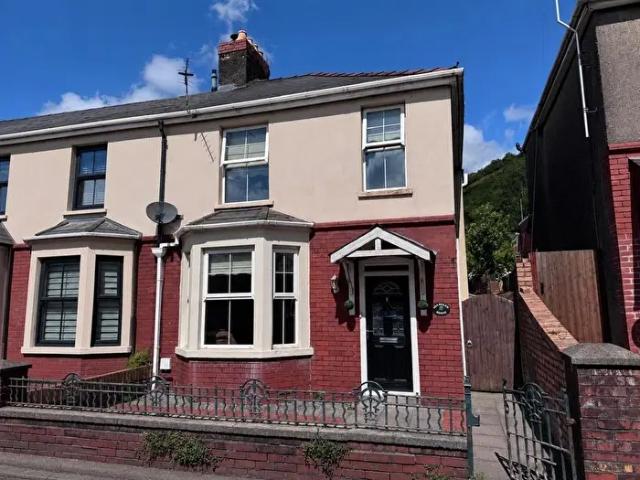 3 Bedroom Semi Detached House To Rent In Talbot Road, Talbot Green, Pontyclun, CF72