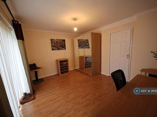 3 Bedroom Semi Detached House To Rent In Thackeray St, Derby, DE24