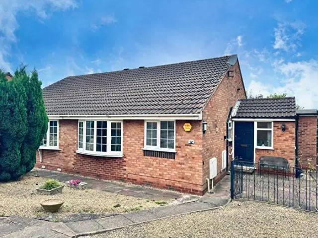 3 Bedroom Semi Detached House To Rent In Upper Stone Close, Sutton Coldfield, B76