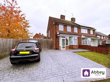 3 Bedroom Semi Detached House To Rent In Valley Drive, Leicester, LE3