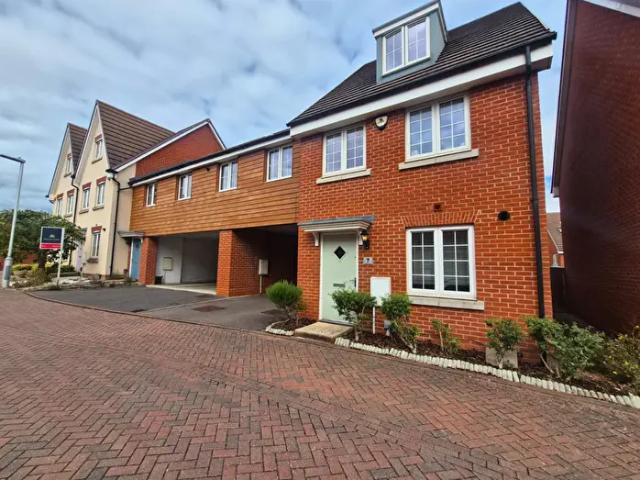 3 Bedroom Semi Detached House To Rent In Veritas Grove, Leighton Buzzard, Central Bedfordshire, LU7