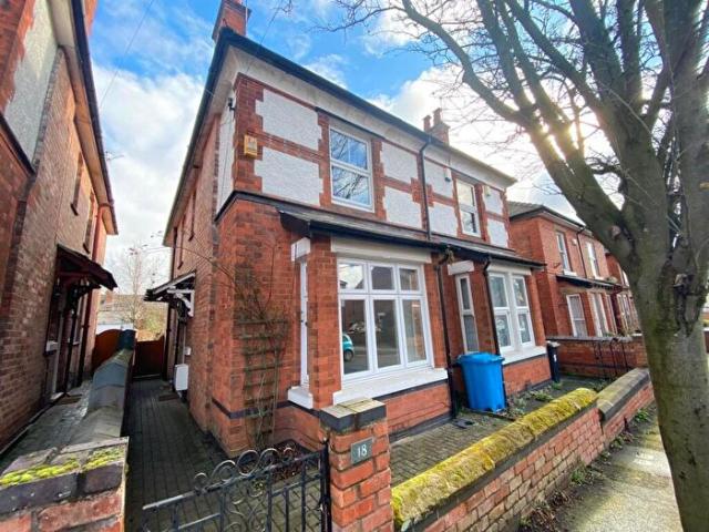 3 Bedroom Semi Detached House To Rent In Wade Avenue, Littleover, Derby, DE23