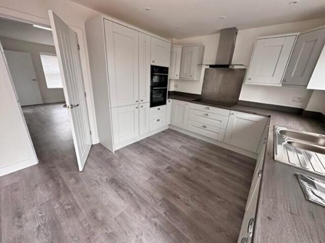 3 Bedroom Semi Detached House To Rent In Waingroves Road, Waingroves, Derbyshire, DE5