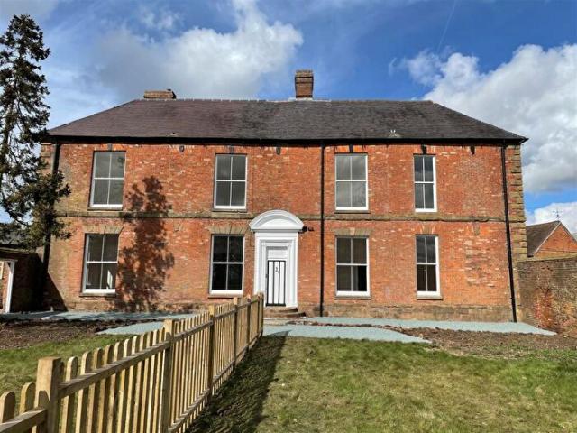 3 Bedroom Semi Detached House To Rent In Washbrook Lane, Allesley, Coventry, CV5