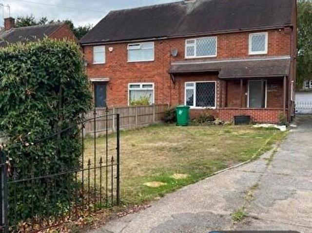 3 Bedroom Semi Detached House To Rent In Wendling Gardens, Nottingham, NG5