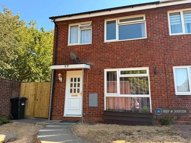 3 Bedroom Semi Detached House To Rent In Westhill, Milton Keynes, MK14