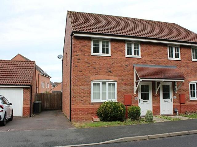 3 Bedroom Semi Detached House To Rent In Windlass Drive, Wigston, LE18