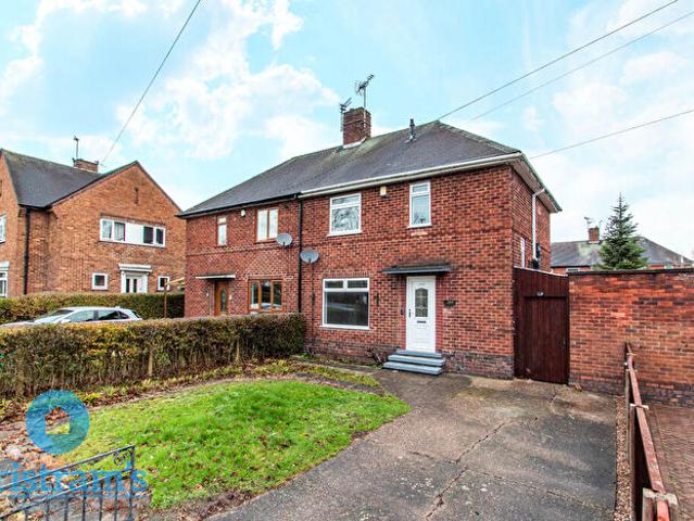 3 Bedroom Semi Detached House To Rent In Wollaton Vale, Nottingham, NG8