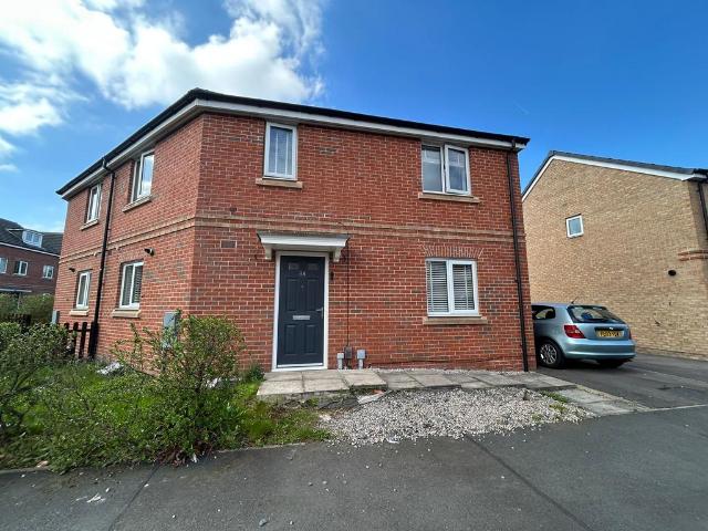 3 bedroom semi detached house to rent
