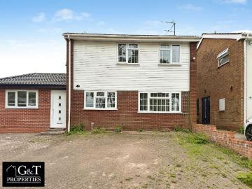 3 bedroom semi detached house to rent