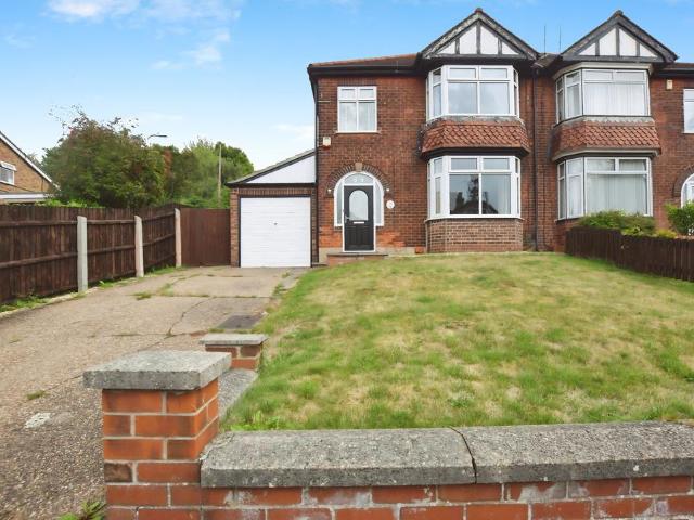 3 bedroom semi detached house to rent