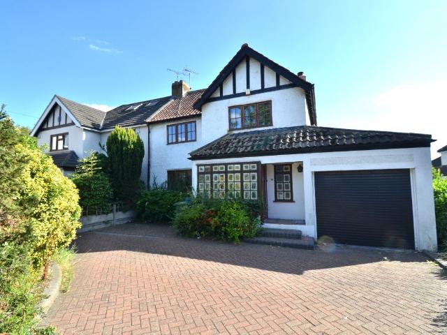 3 bedroom semi detached house to rent
