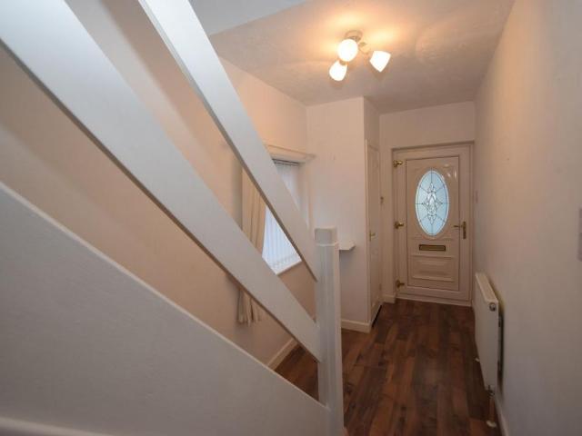 3 bedroom semi detached house to rent