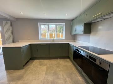 3 bedroom semi detached house to rent