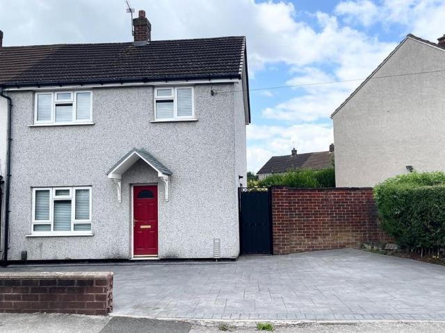 3 bedroom semi detached house to rent