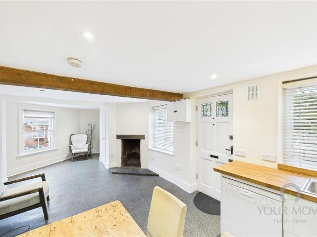 3 bedroom semi detached house to rent