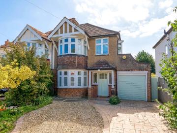 3 bedroom semi detached house to rent