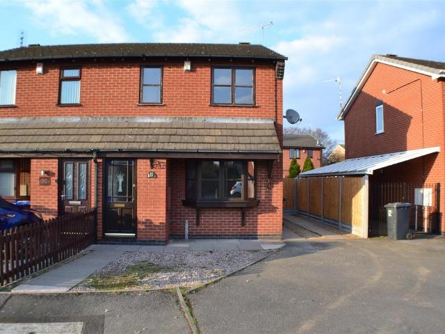 3 bedroom semi detached house to rent