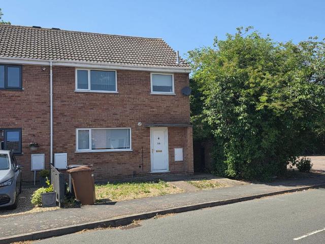 3 bedroom semi detached house to rent
