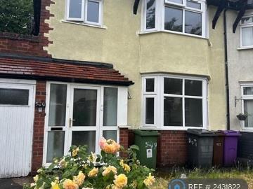 3 bedroom semi detached house to rent