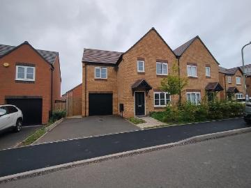 3 bedroom semi detached house to rent