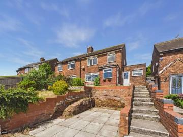 3 bedroom semi detached house to rent
