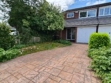 3 bedroom semi detached house to rent