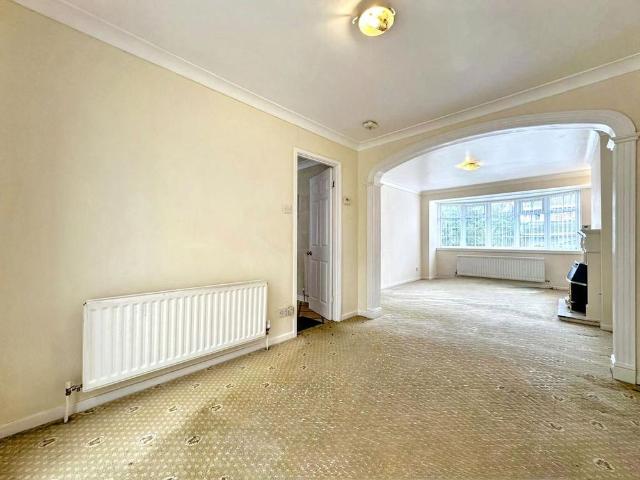3 bedroom semi detached house to rent