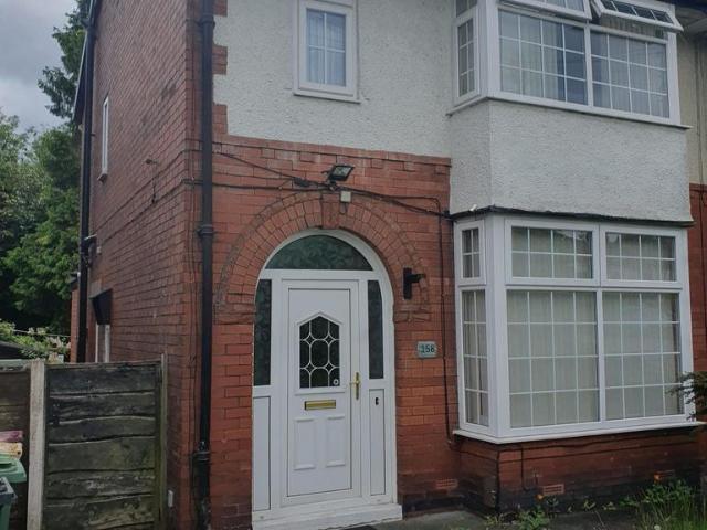 3 bedroom semi detached house to rent