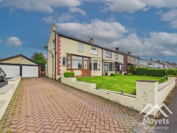 3 bedroom semi detached house to rent