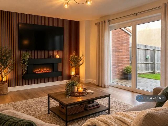 3 bedroom semi detached house to rent