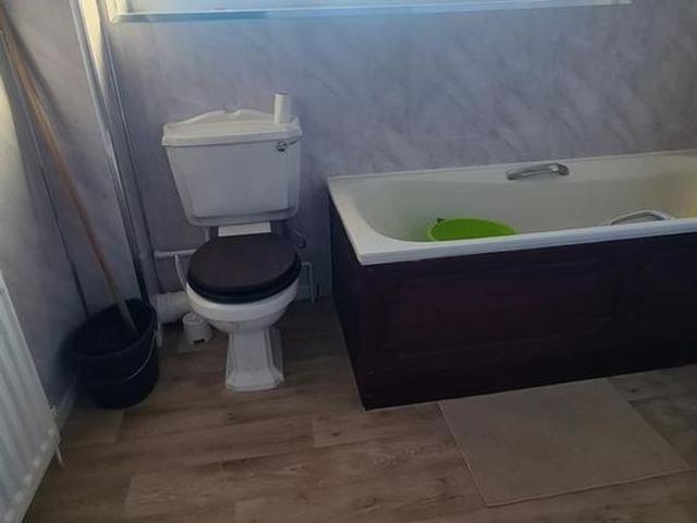 3 bedroom semi detached house to rent