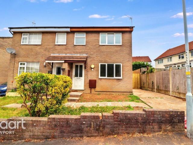 3 bedroom semi detached house to rent