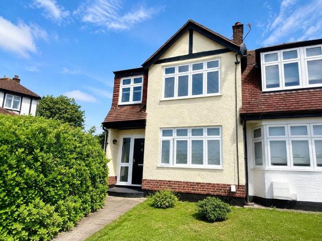 3 bedroom semi detached house to rent