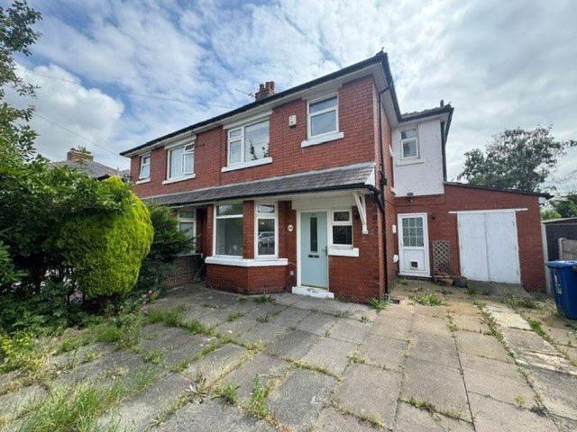 3 bedroom semi detached house to rent