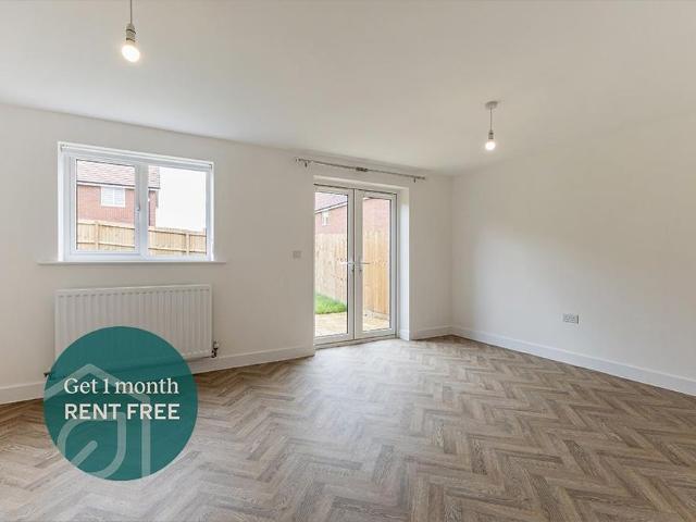 3 bedroom semi detached house to rent