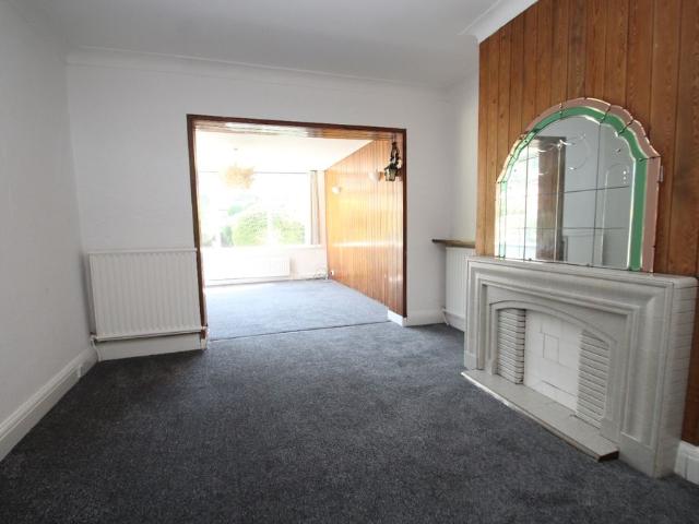 3 bedroom semi detached house to rent