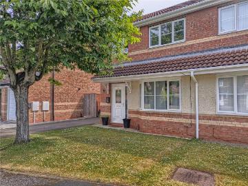 3 bedroom semi detached house to rent