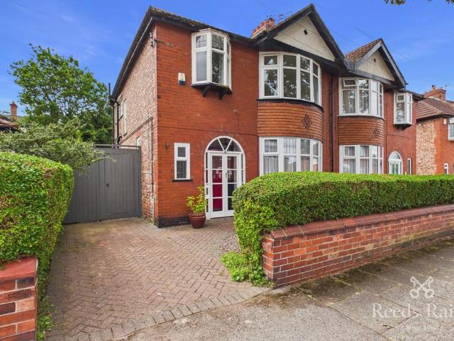3 bedroom semi detached house to rent