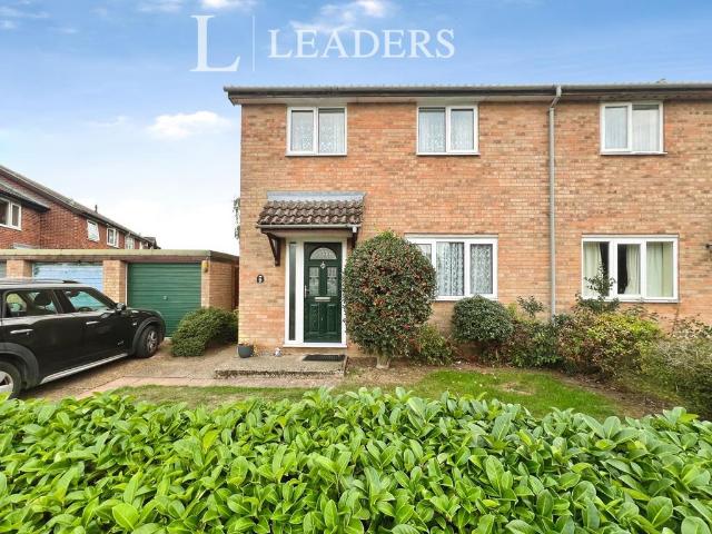 3 bedroom semi detached house to rent